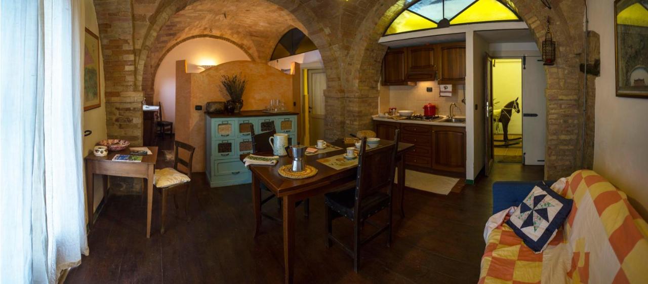 La Rosa Scarlatta Monterubbiano Zewnętrze zdjęcie