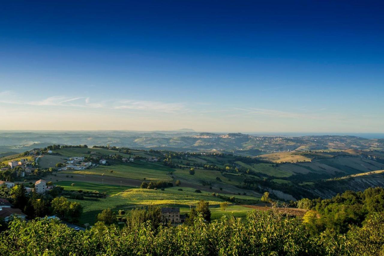 La Rosa Scarlatta Monterubbiano Zewnętrze zdjęcie
